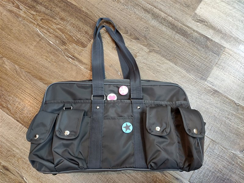 【新品】ドールズフロントライン 89式スクールバッグ 32mm缶バッジ3個付 / サンボーンジャパン 発売日:2020年06月頃